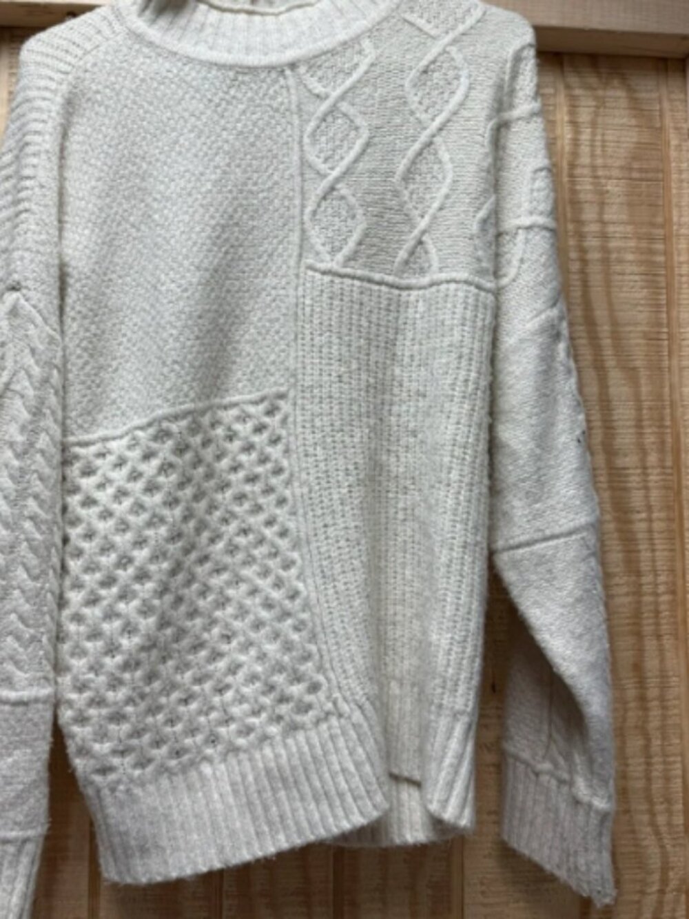 American Eagle sweater size large